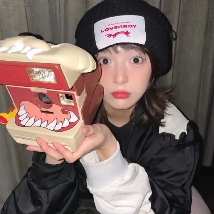 夜深情更深